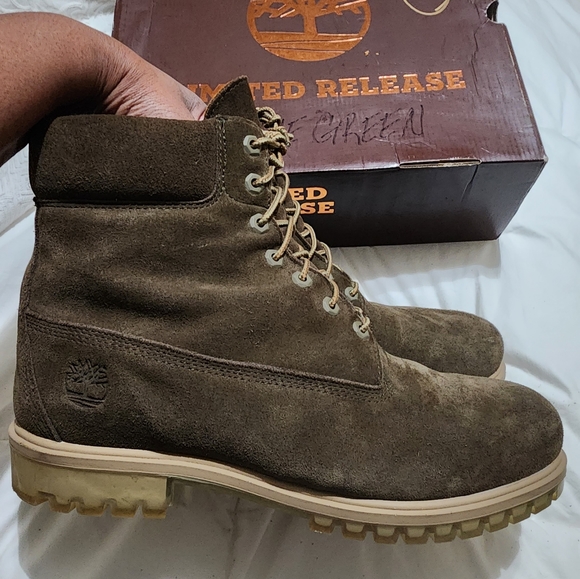 Mens Timberland Boots - Picture 2 of 8